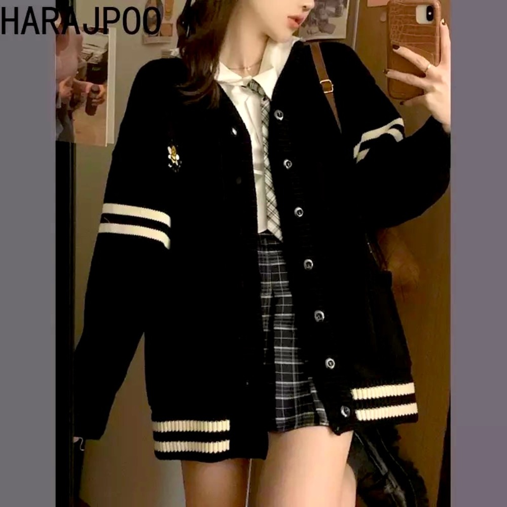 Sweaters Harajpoo Ladies Black V Neck Bee